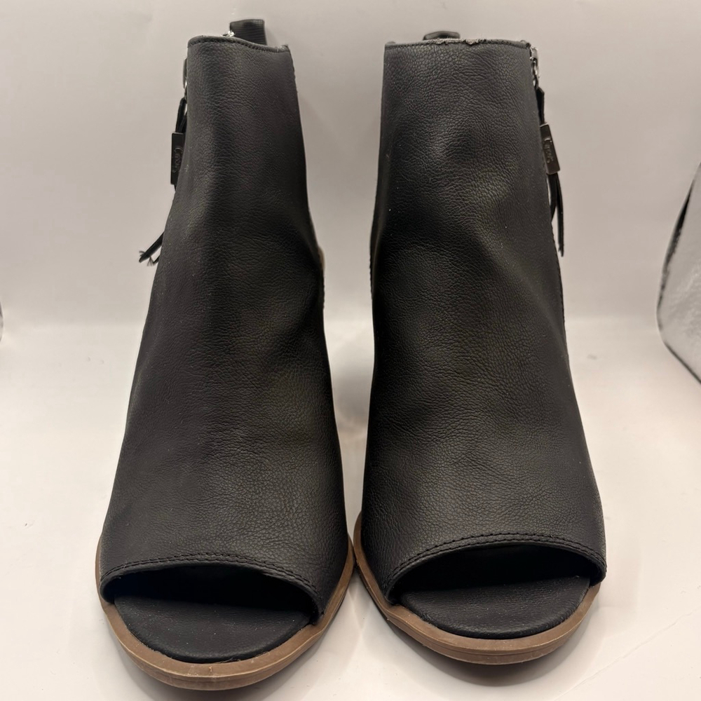 Women's Circus by Sam Edelman Black Peep Toe Ankle‎ Boots 7.5